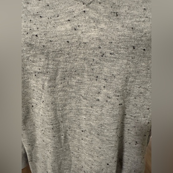 Lou & Grey Speckled Knit Cut Out Back Sweater - Picture 2 of 11